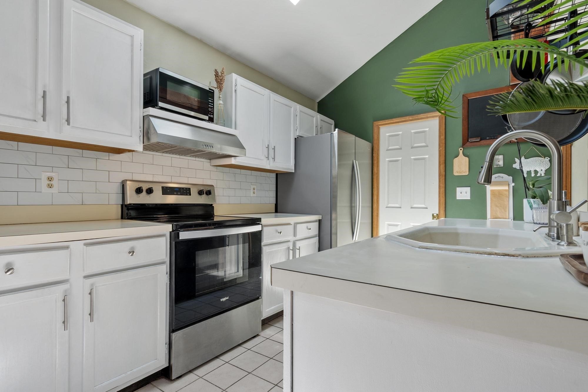27 Natty Pond Dr Property Photo 13