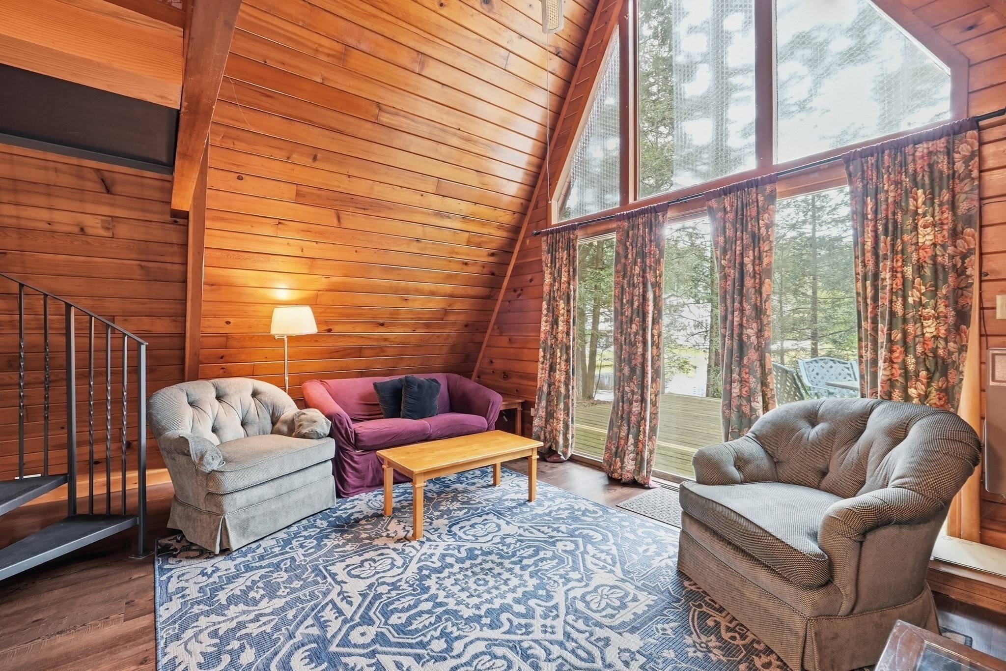 99 Lakeshore Drive Property Photo 6