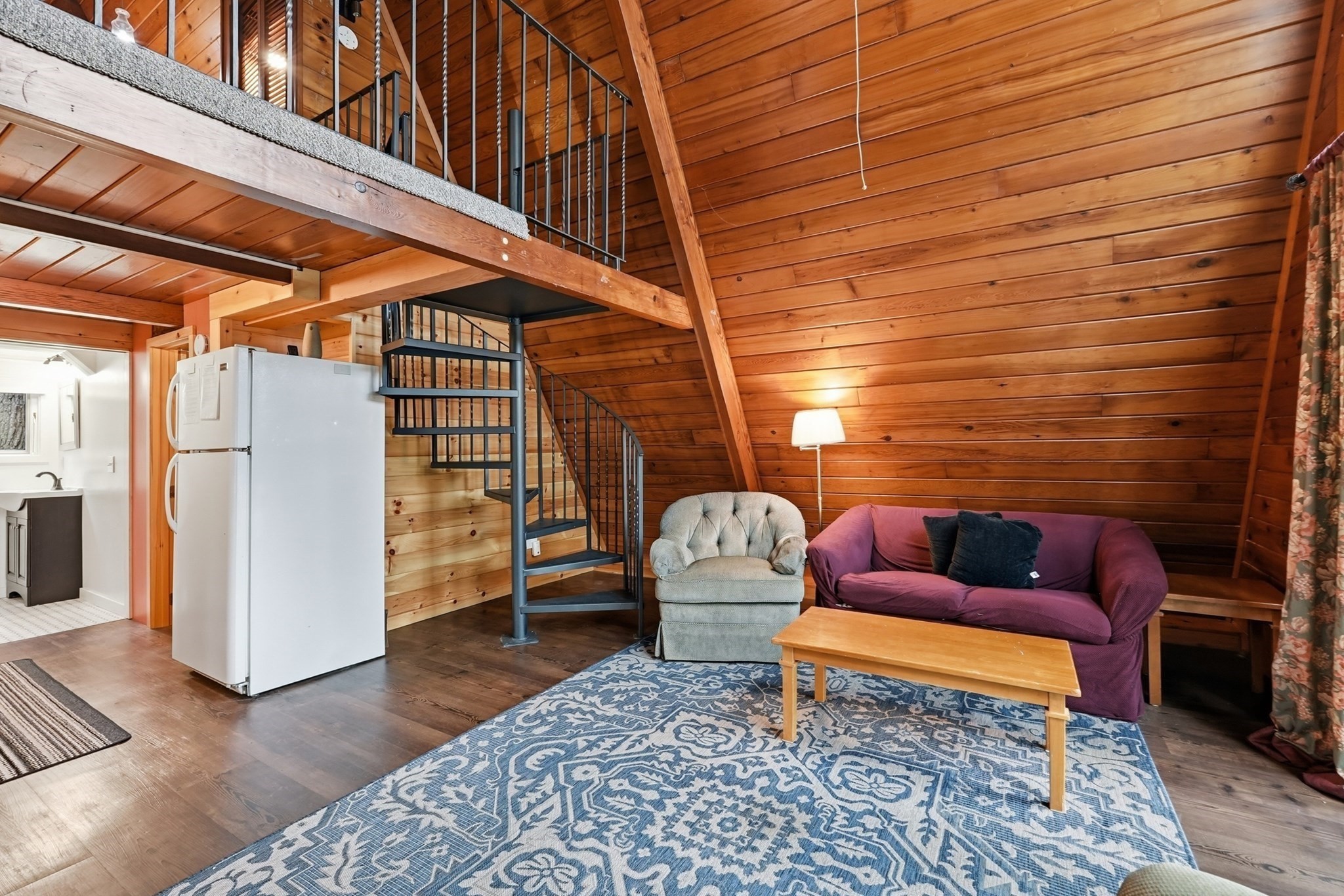 99 Lakeshore Drive Property Photo 7