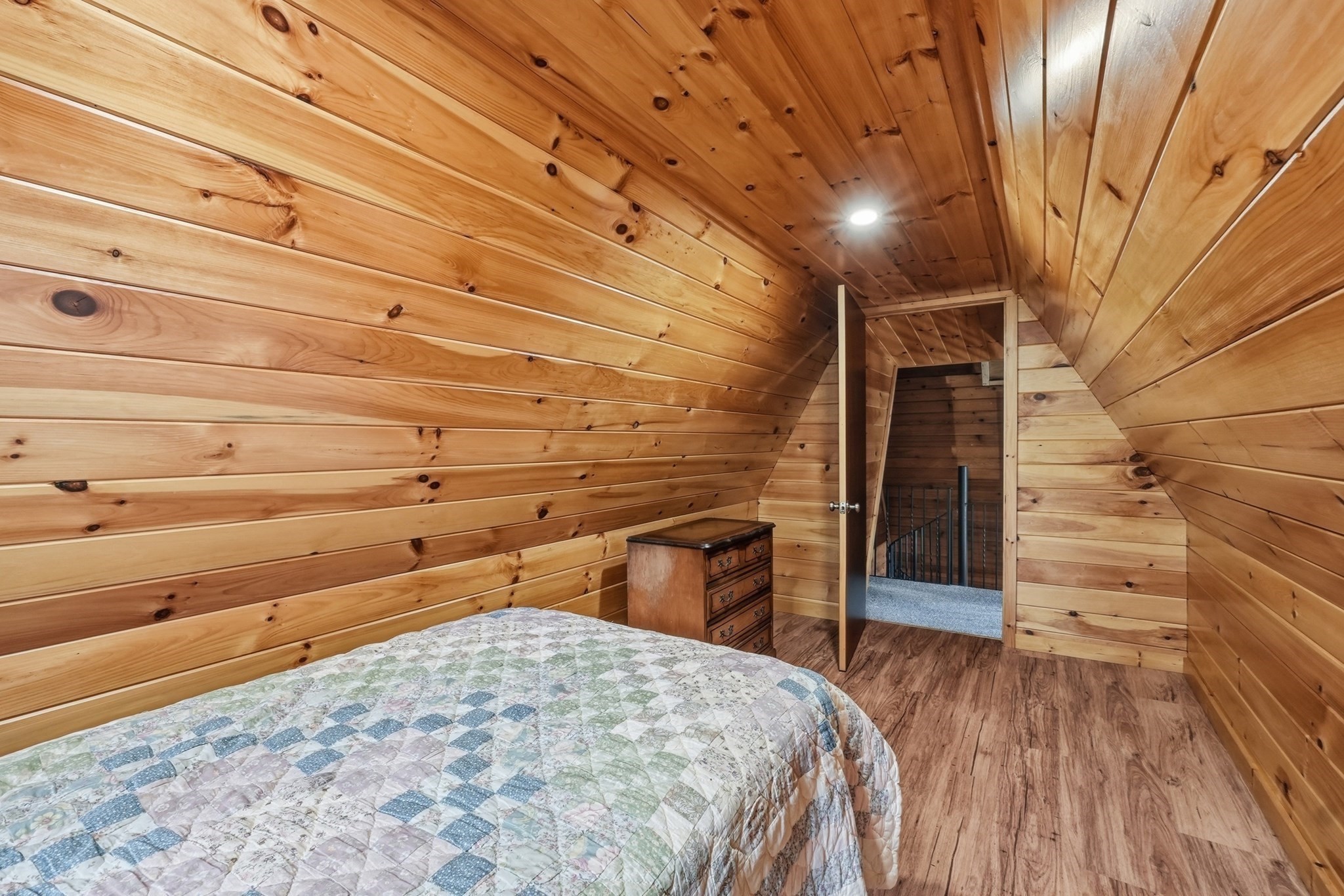 99 Lakeshore Drive Property Photo 19