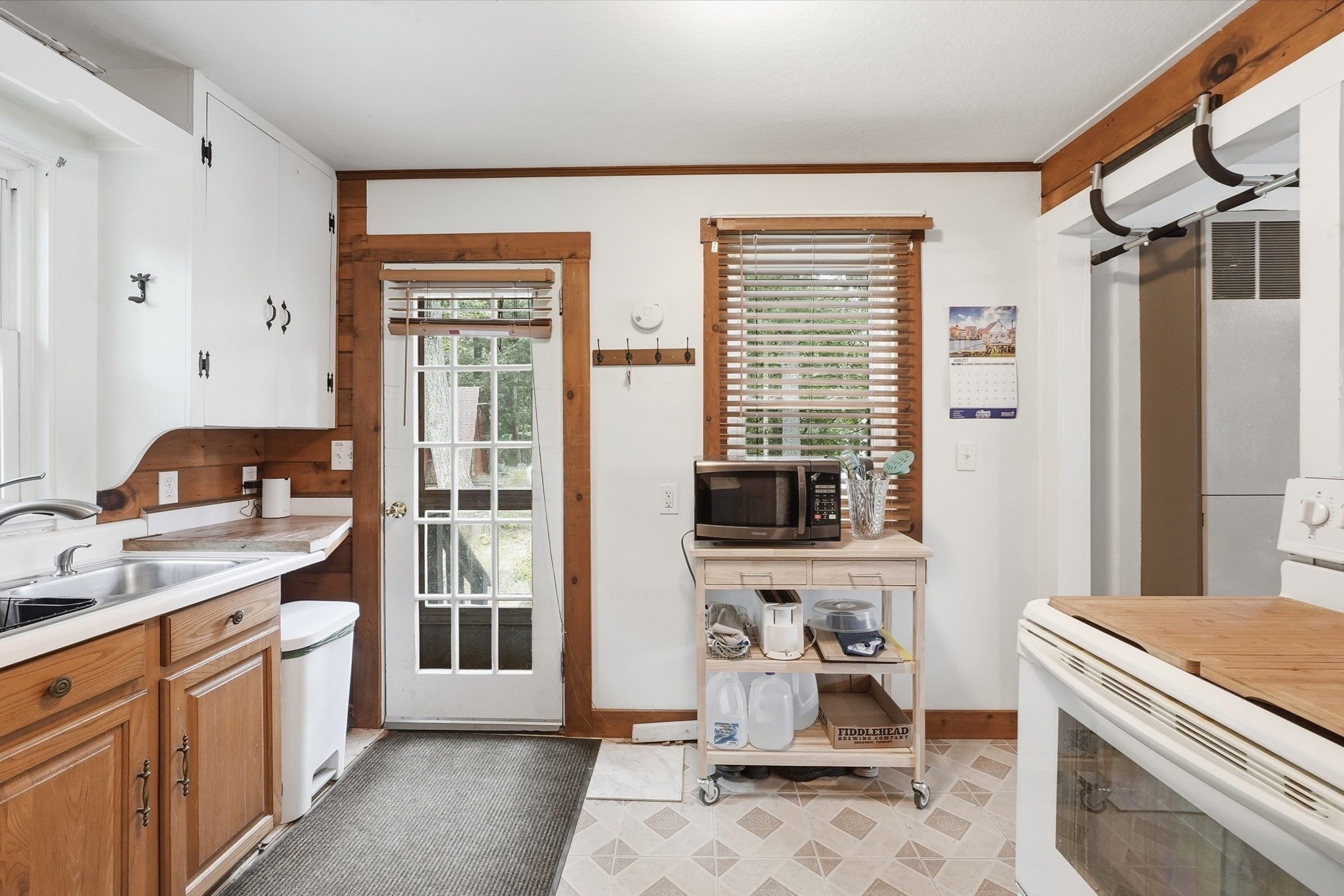 99 Lakeshore Drive Property Photo 27