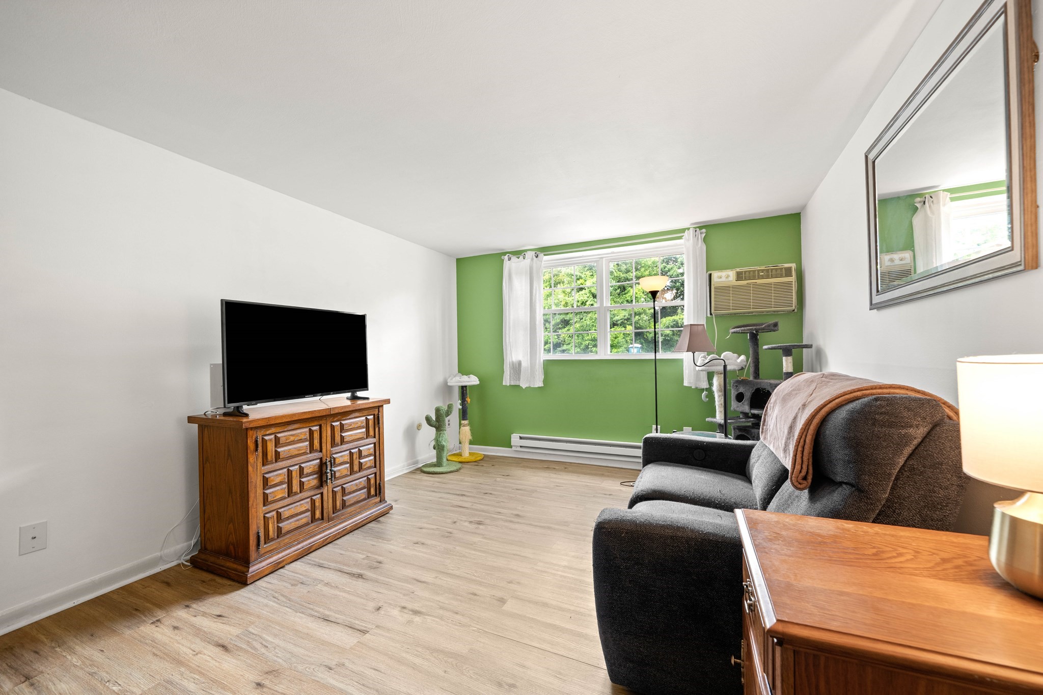 96 Richardson Rd # A5 Property Photo 5