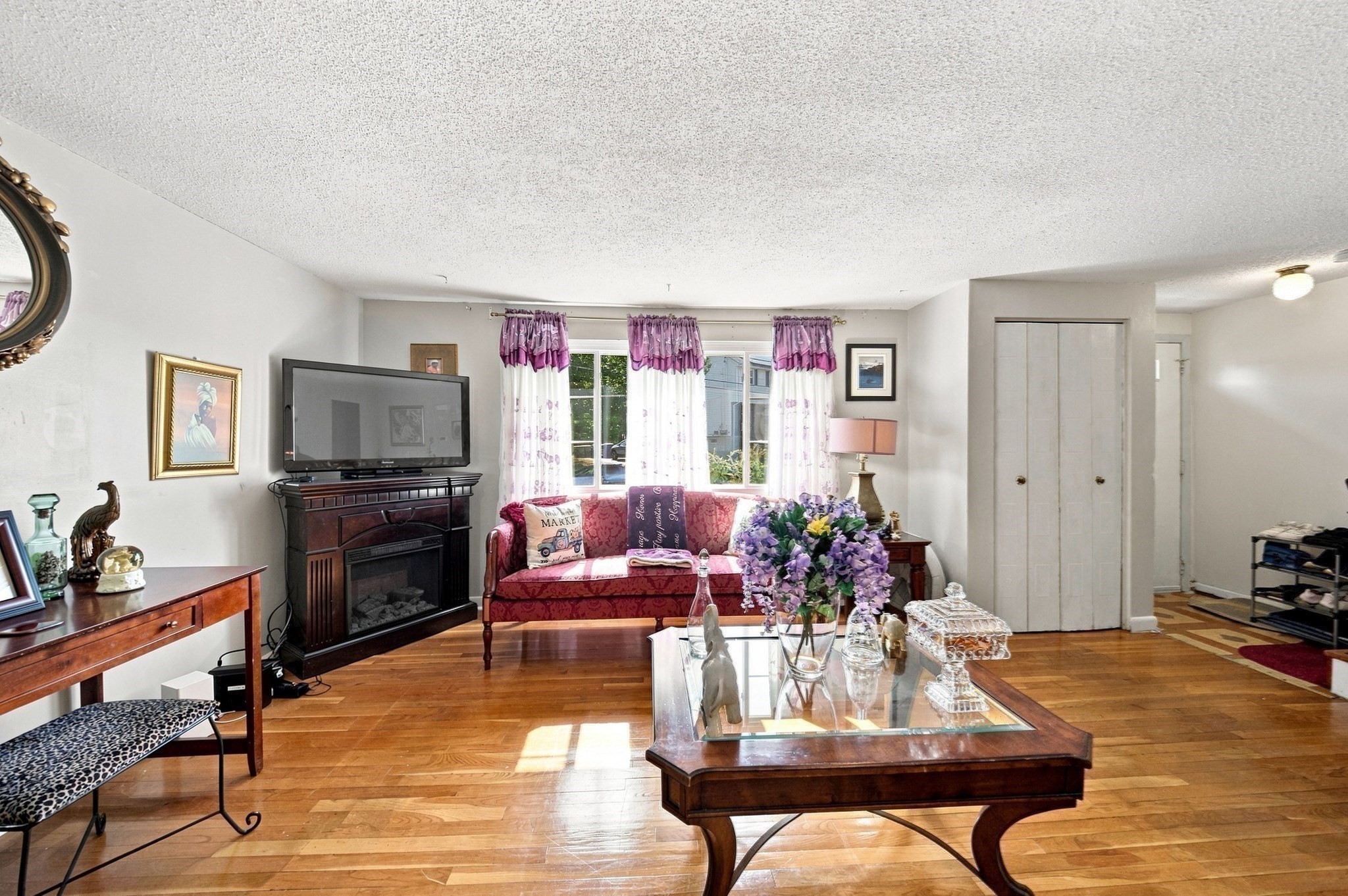 75 Mark Ter # 75 Property Photo 3