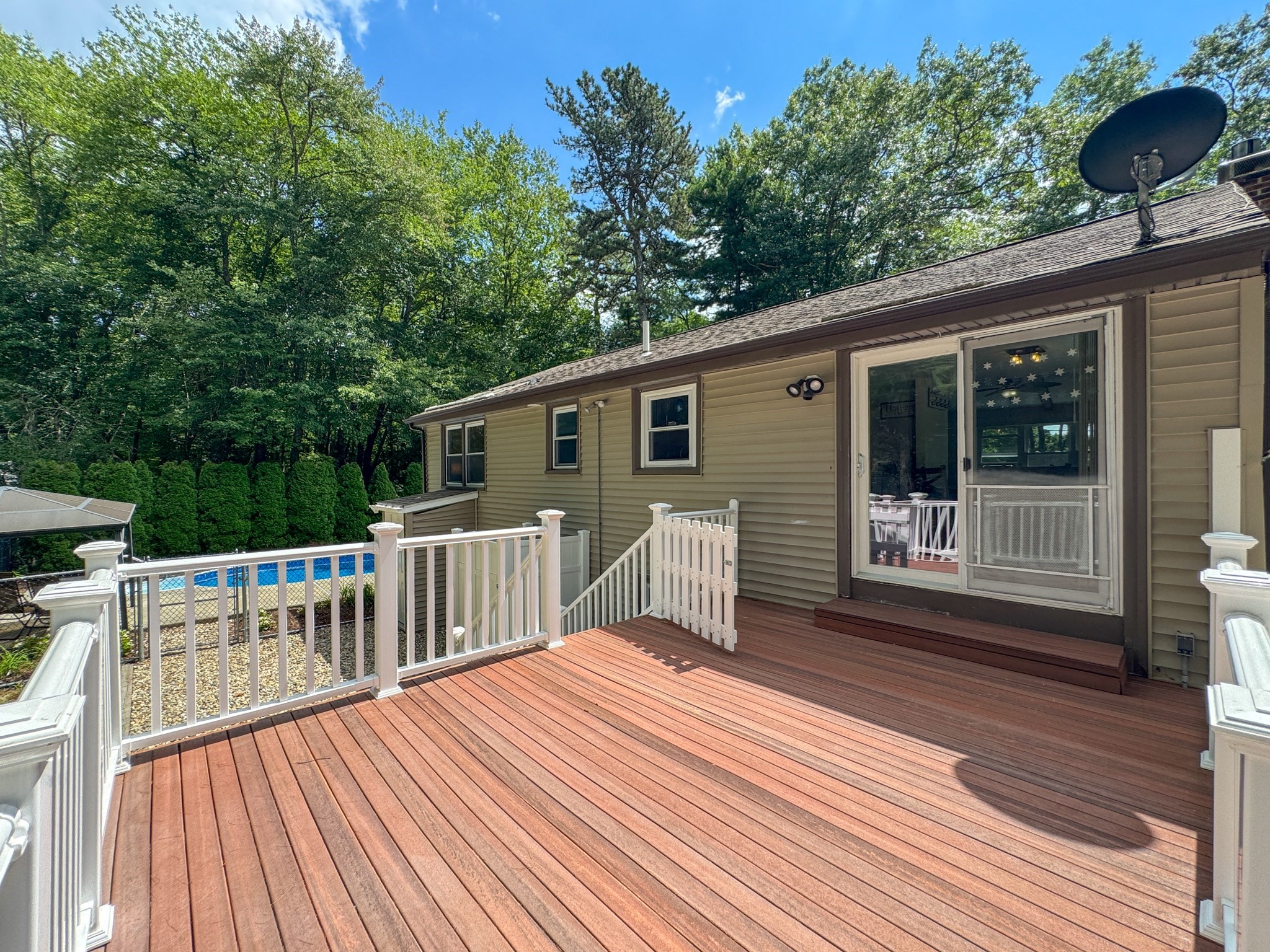 617 Marys Pond Rd Property Photo 14
