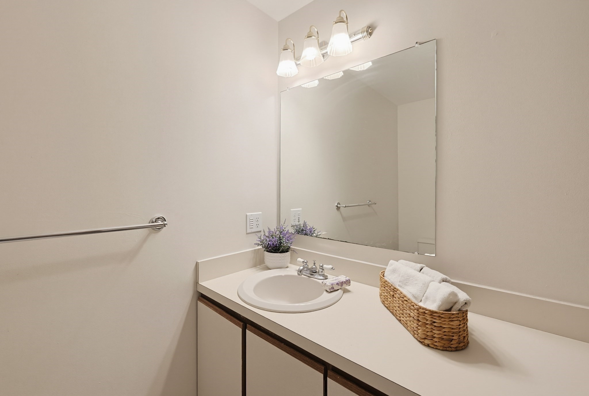129 Highwood Drive # 129 Property Photo 20