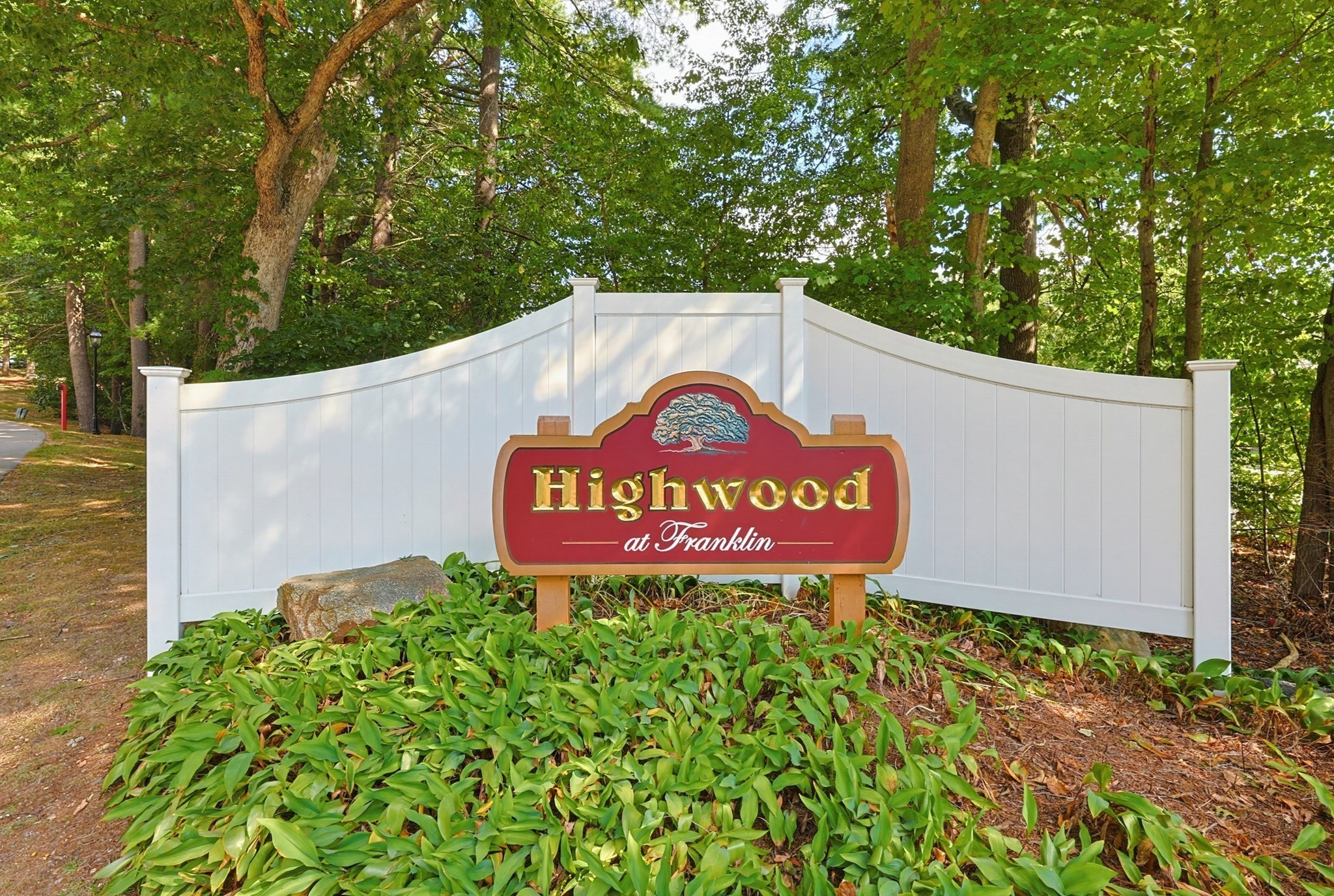 129 Highwood Drive # 129 Property Photo 32