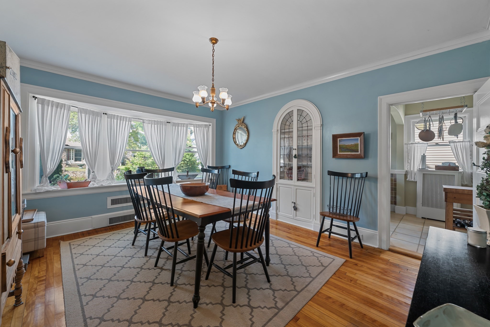 25 Kenwood Ave Property Photo 5