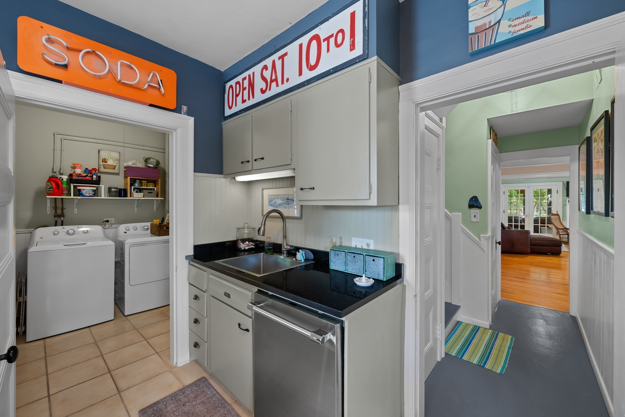 25 Kenwood Ave Property Photo 7