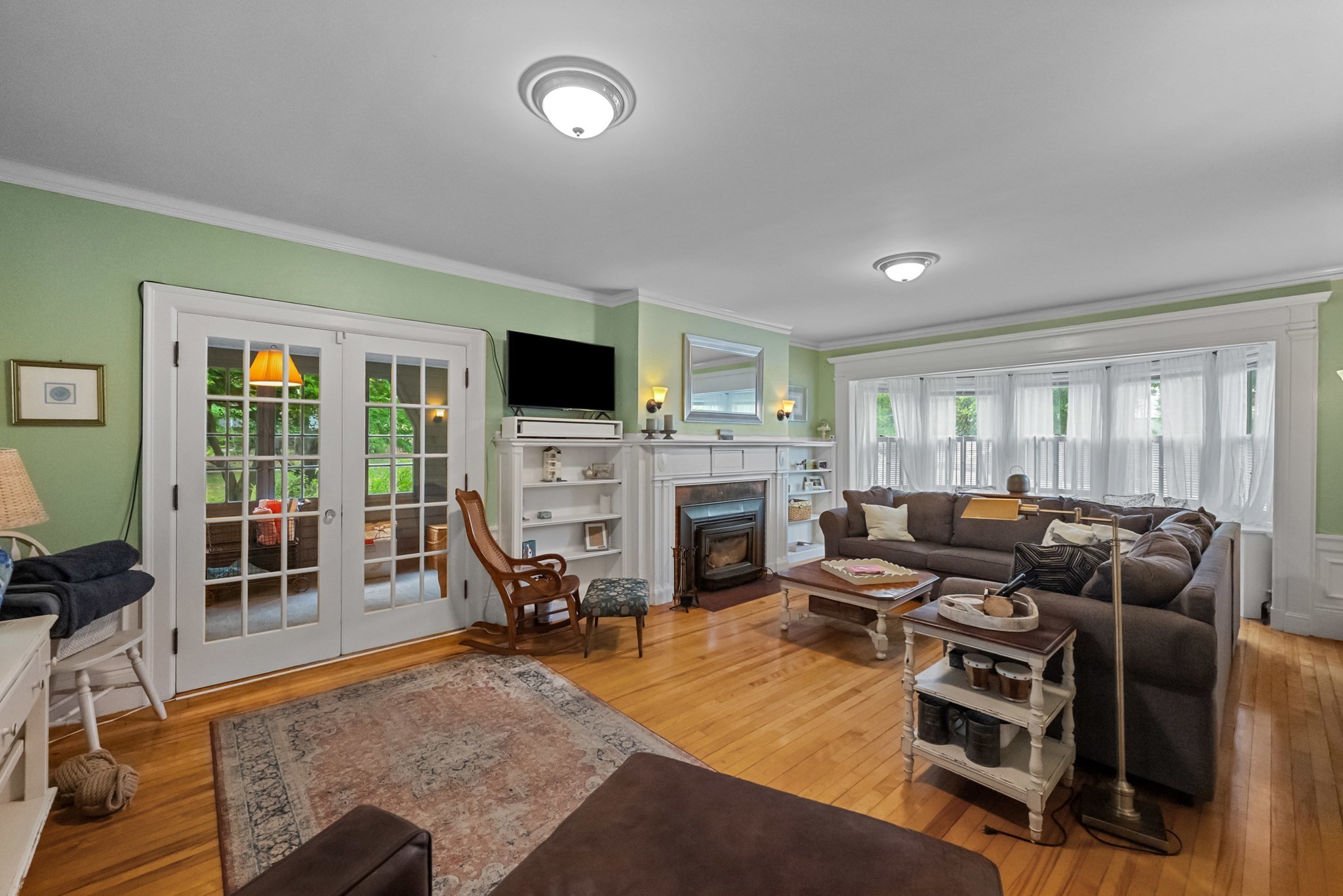 25 Kenwood Ave Property Photo 13