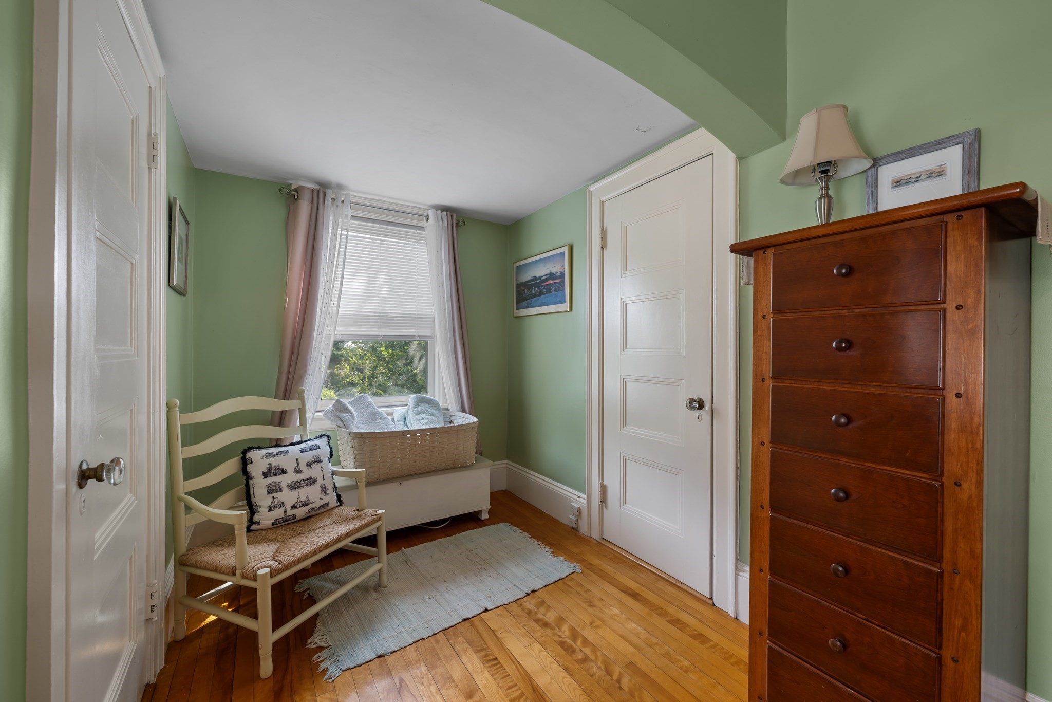 25 Kenwood Ave Property Photo 23