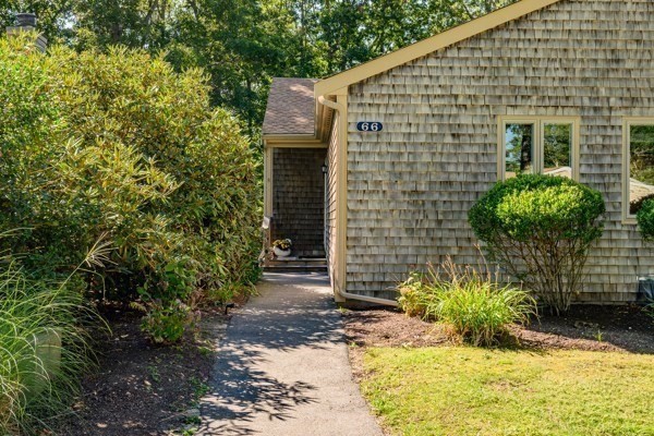 66 Woodland Trail Property Photo 4