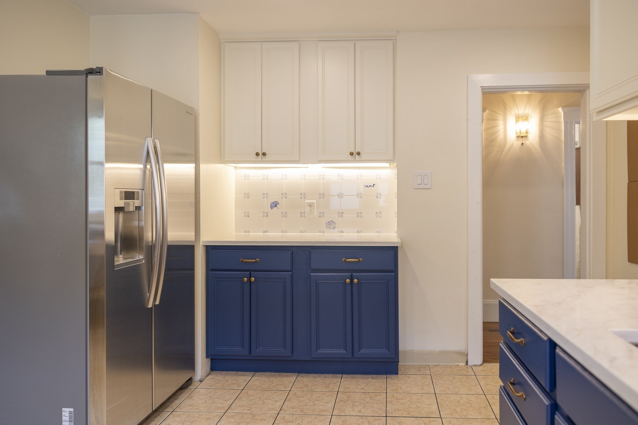 581 South Street # 2 Property Photo 5