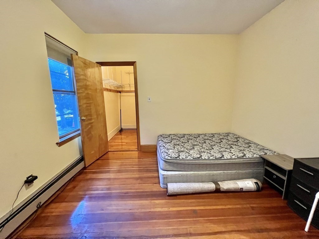 558 Washington St # 1 Property Photo 16