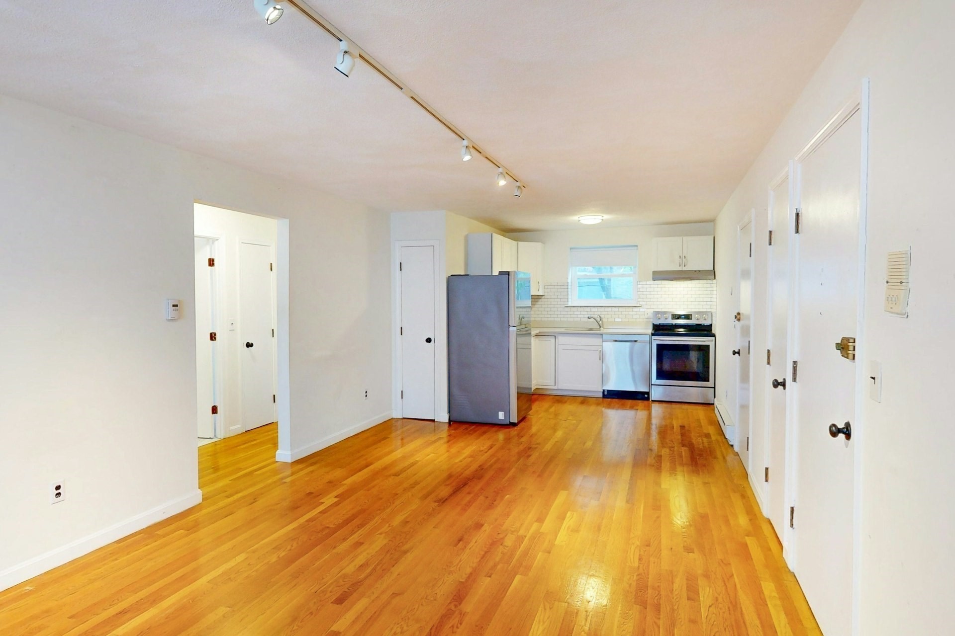 104 Trowbridge St # 4 Property Photo 3