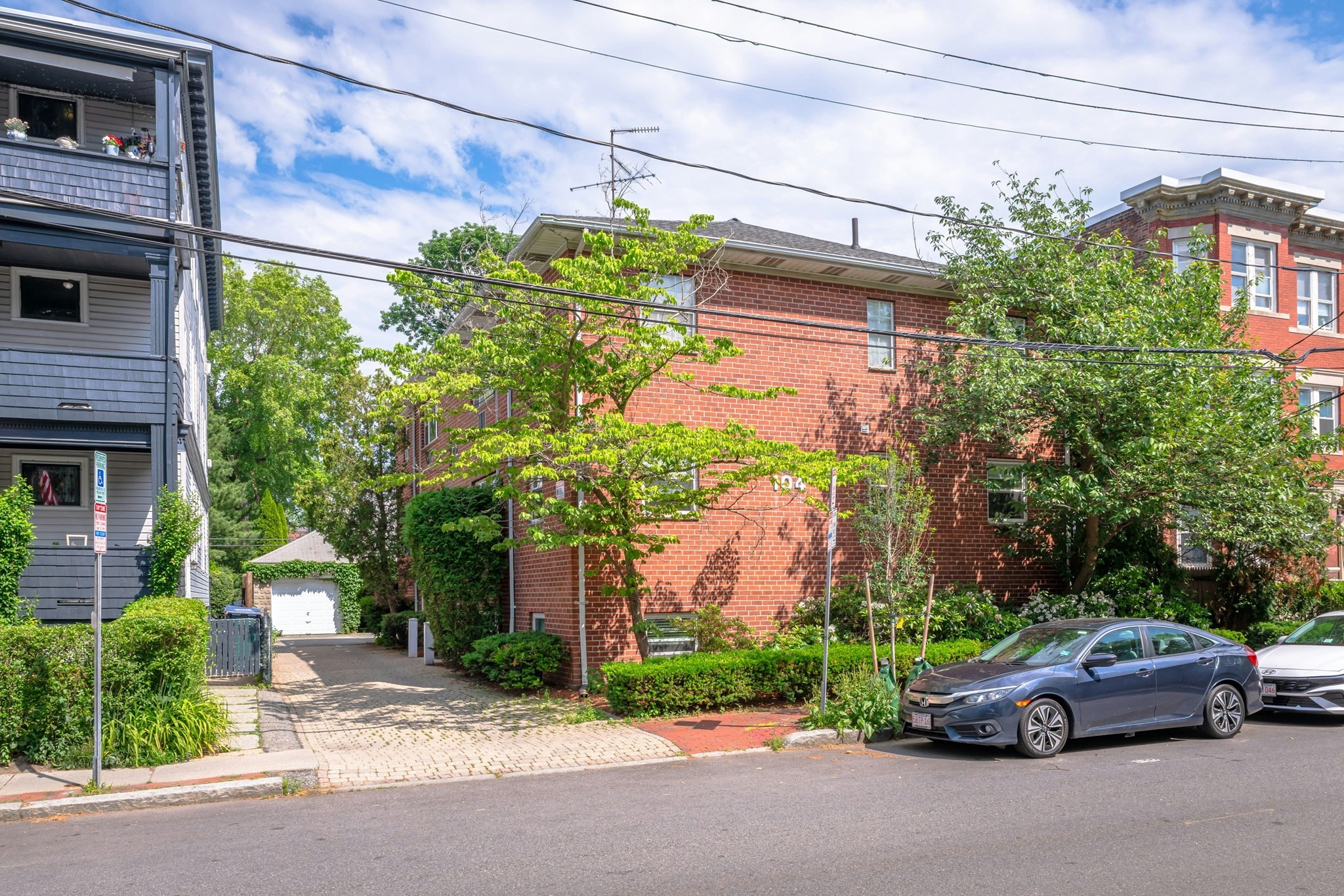 104 Trowbridge St # 4 Property Photo 14