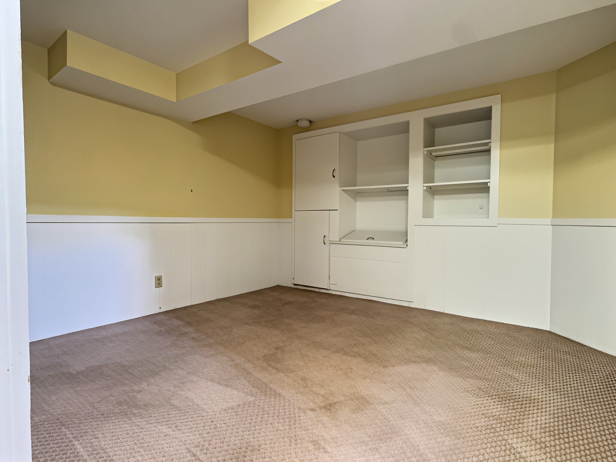53 Davis Ave # 53 Property Photo 13