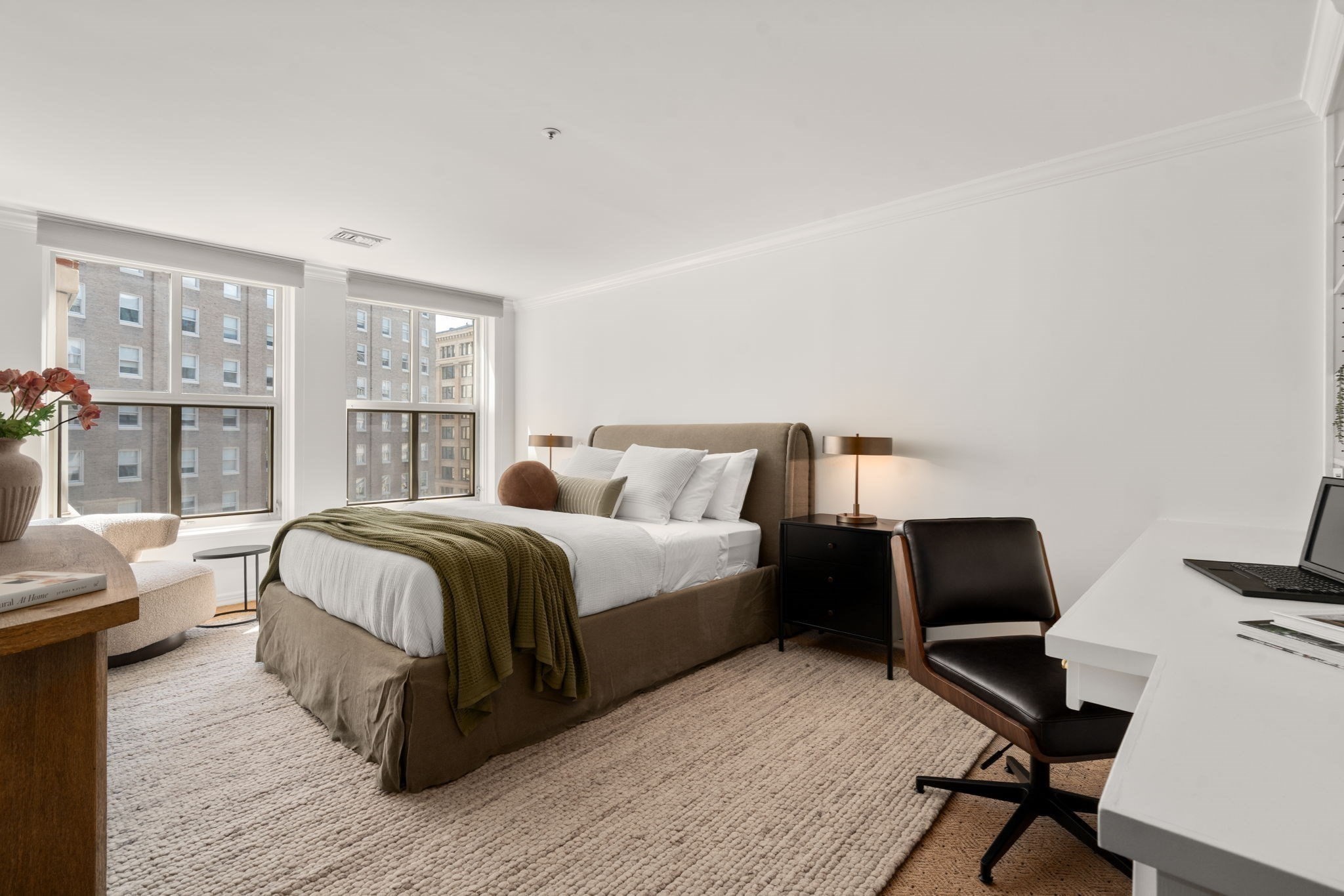 300 Boylston Street # 711 Property Photo 10