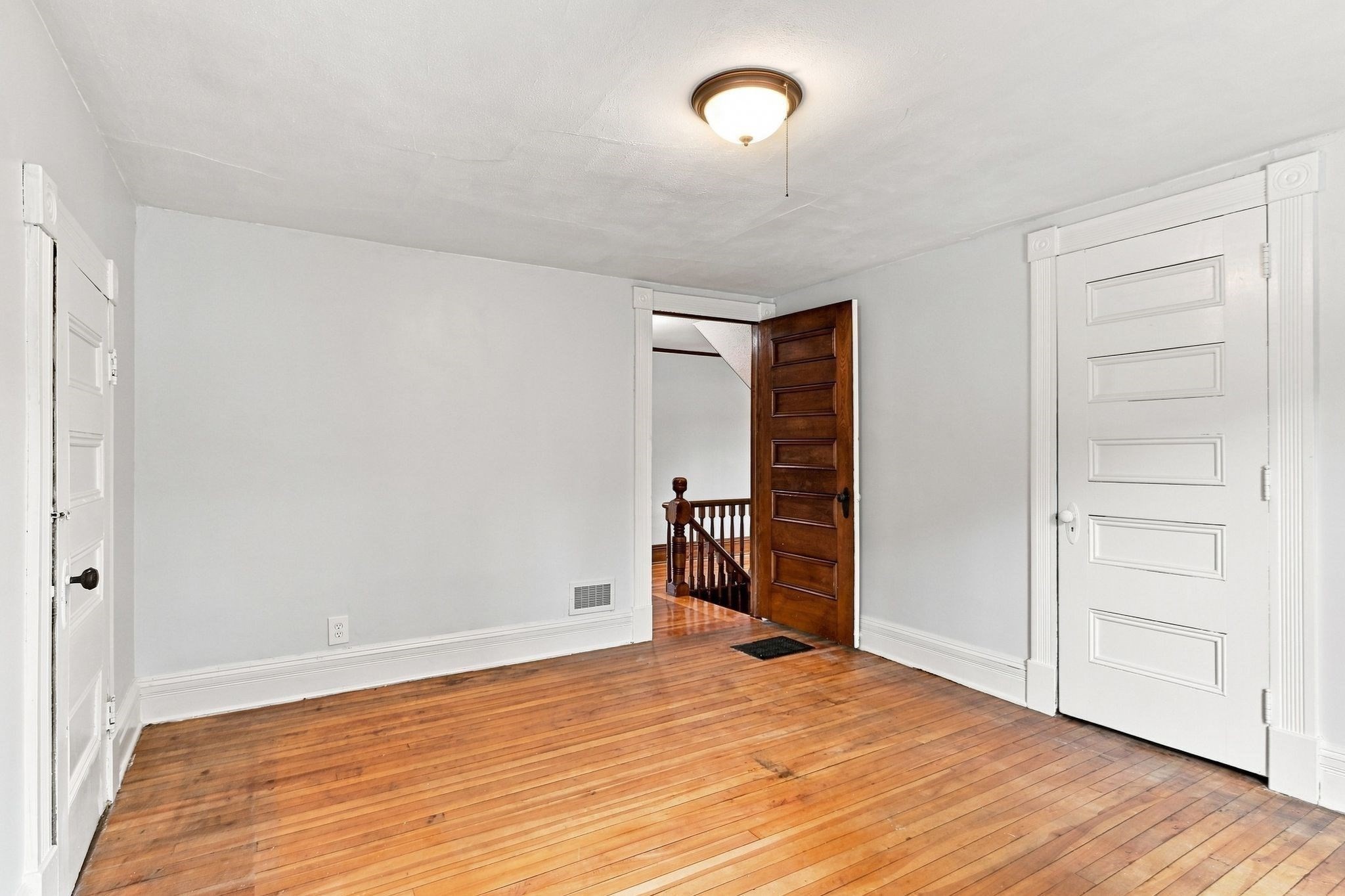 182 Granville Road Property Photo 18