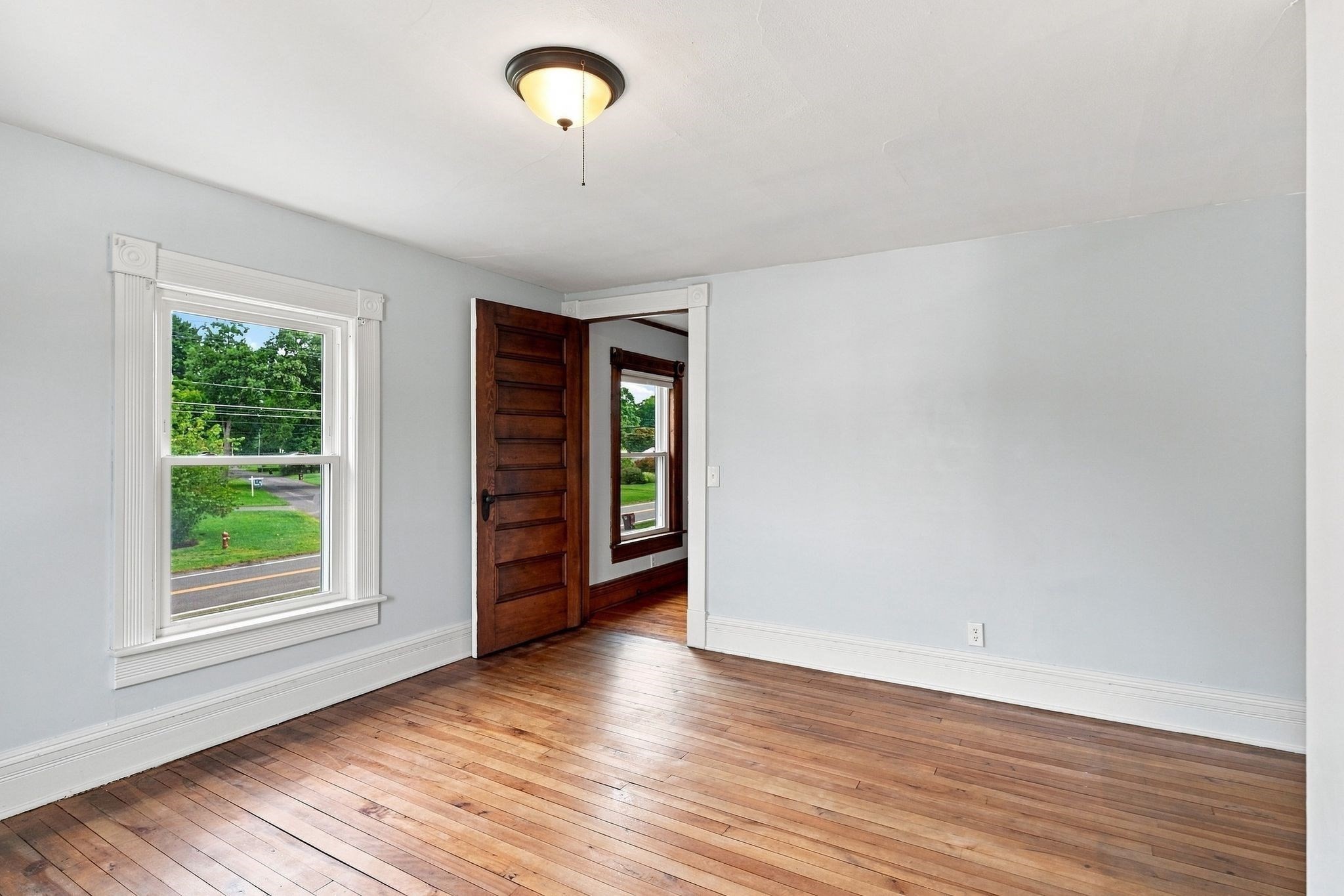 182 Granville Road Property Photo 24
