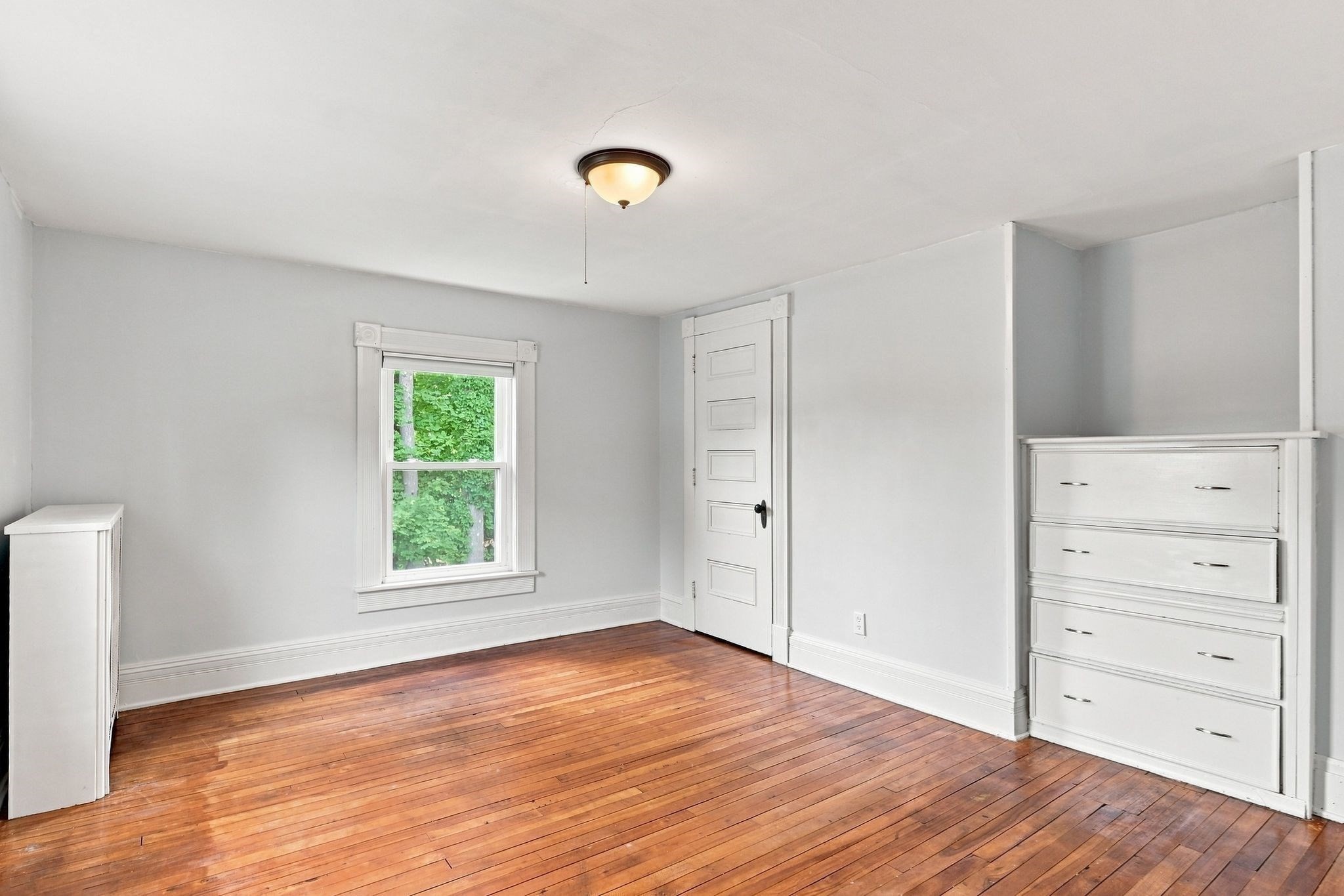 182 Granville Road Property Photo 25