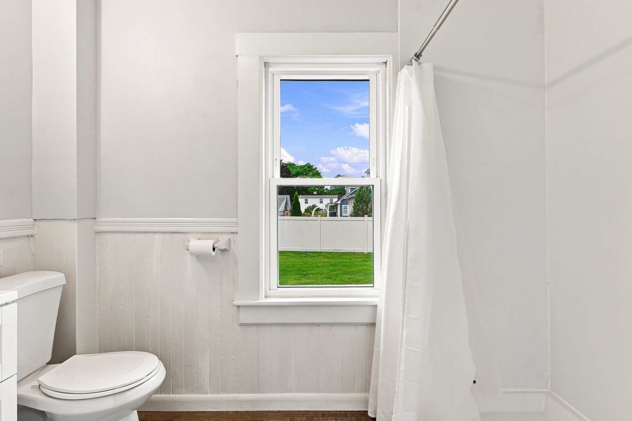 182 Granville Road Property Photo 33