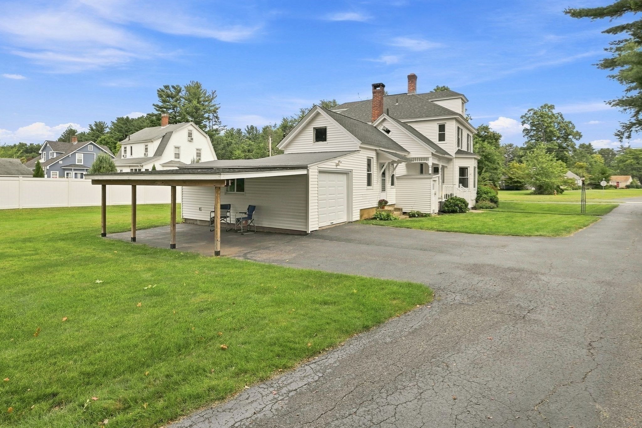 182 Granville Road Property Photo 37