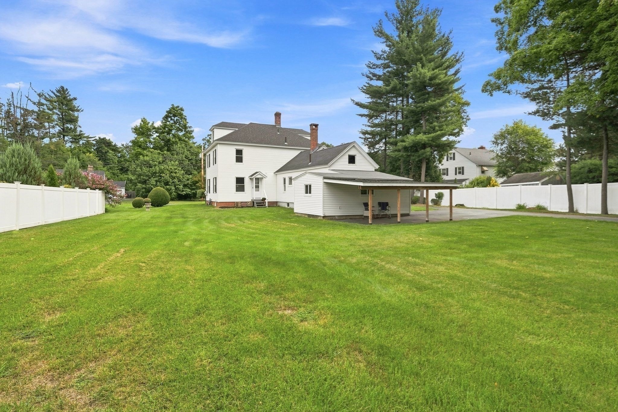 182 Granville Road Property Photo 38