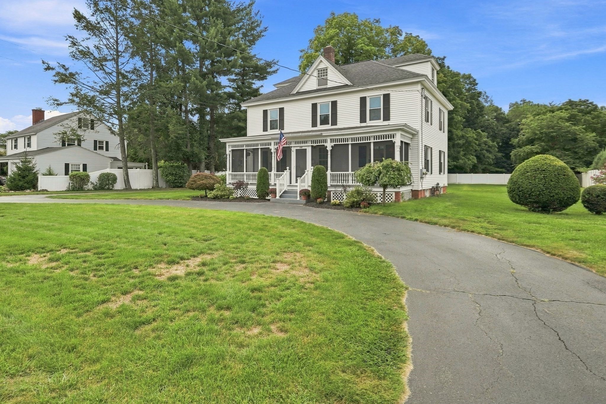 182 Granville Road Property Photo 41
