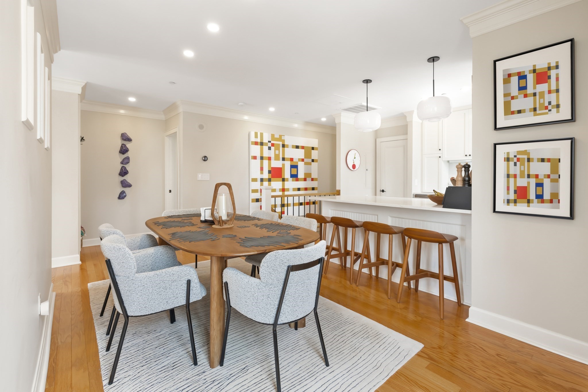 75 Clarendon St # 602 Property Photo 6