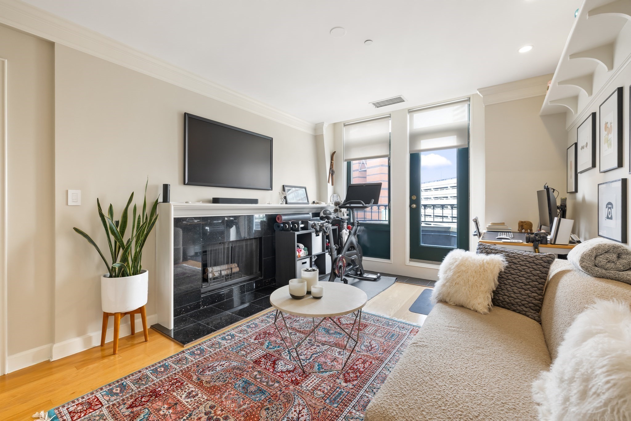 75 Clarendon St # 602 Property Photo 16