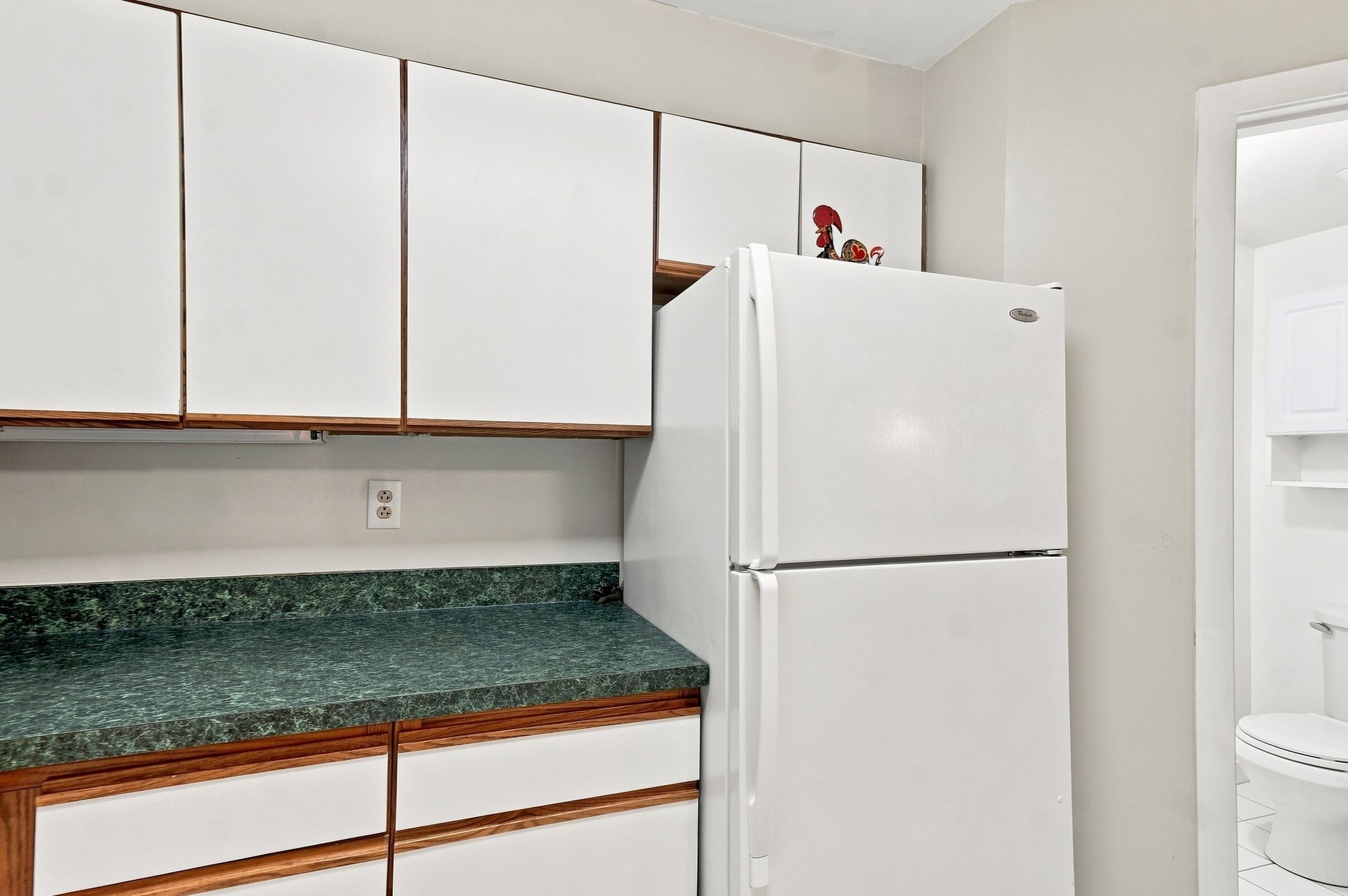 26 School St # 204 Property Photo 10