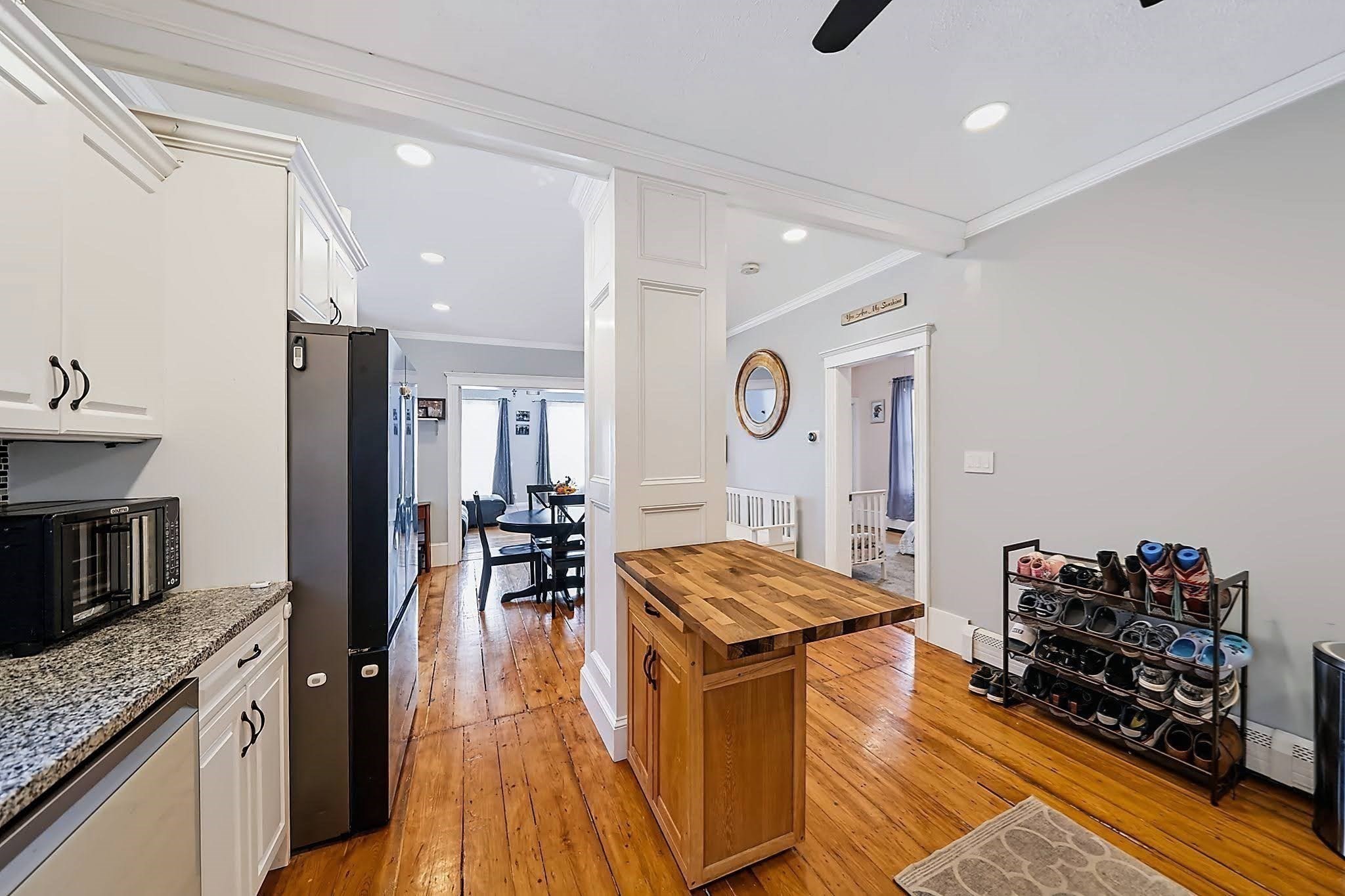 89 North Central Street Property Photo 4