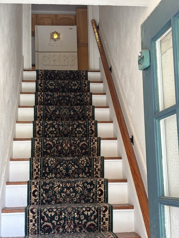 16 Highland St Property Photo 3