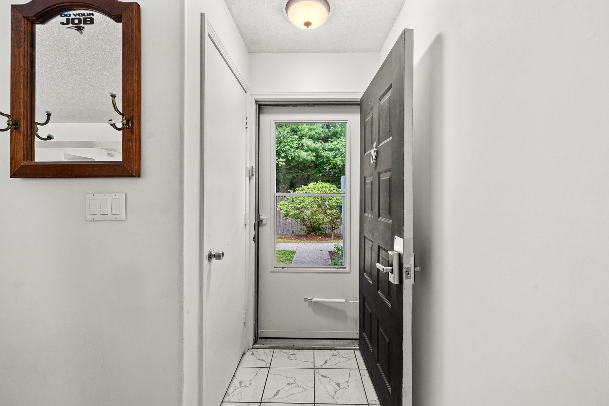 164 Greenbrook Dr # 164 Property Photo 4