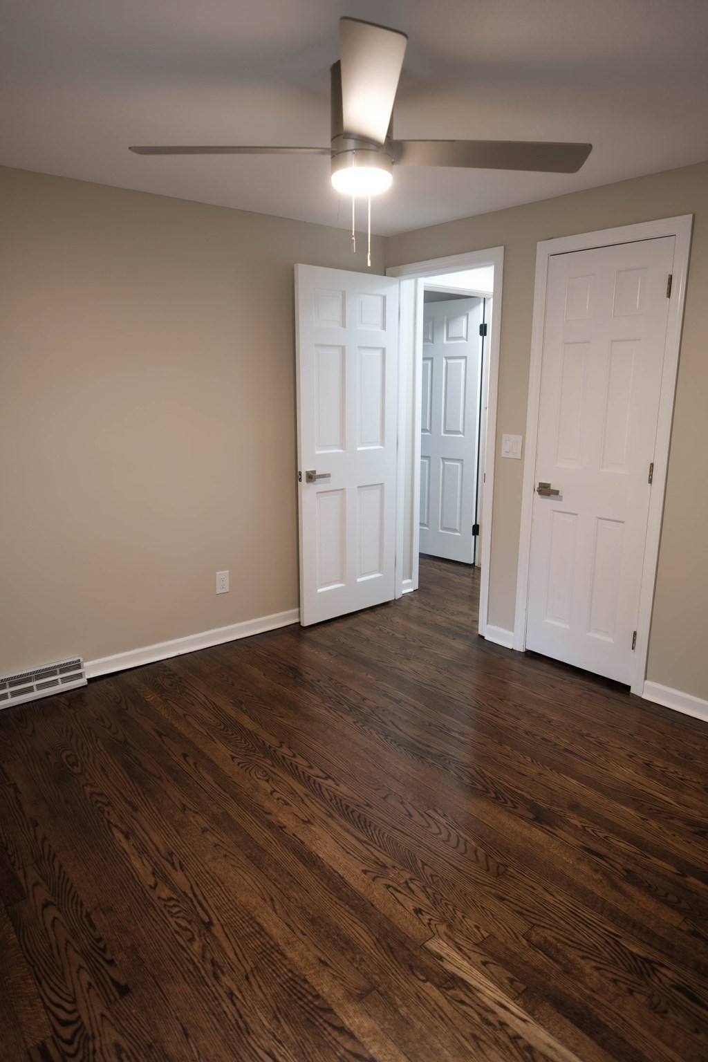 109 Powell Ave Property Photo 19