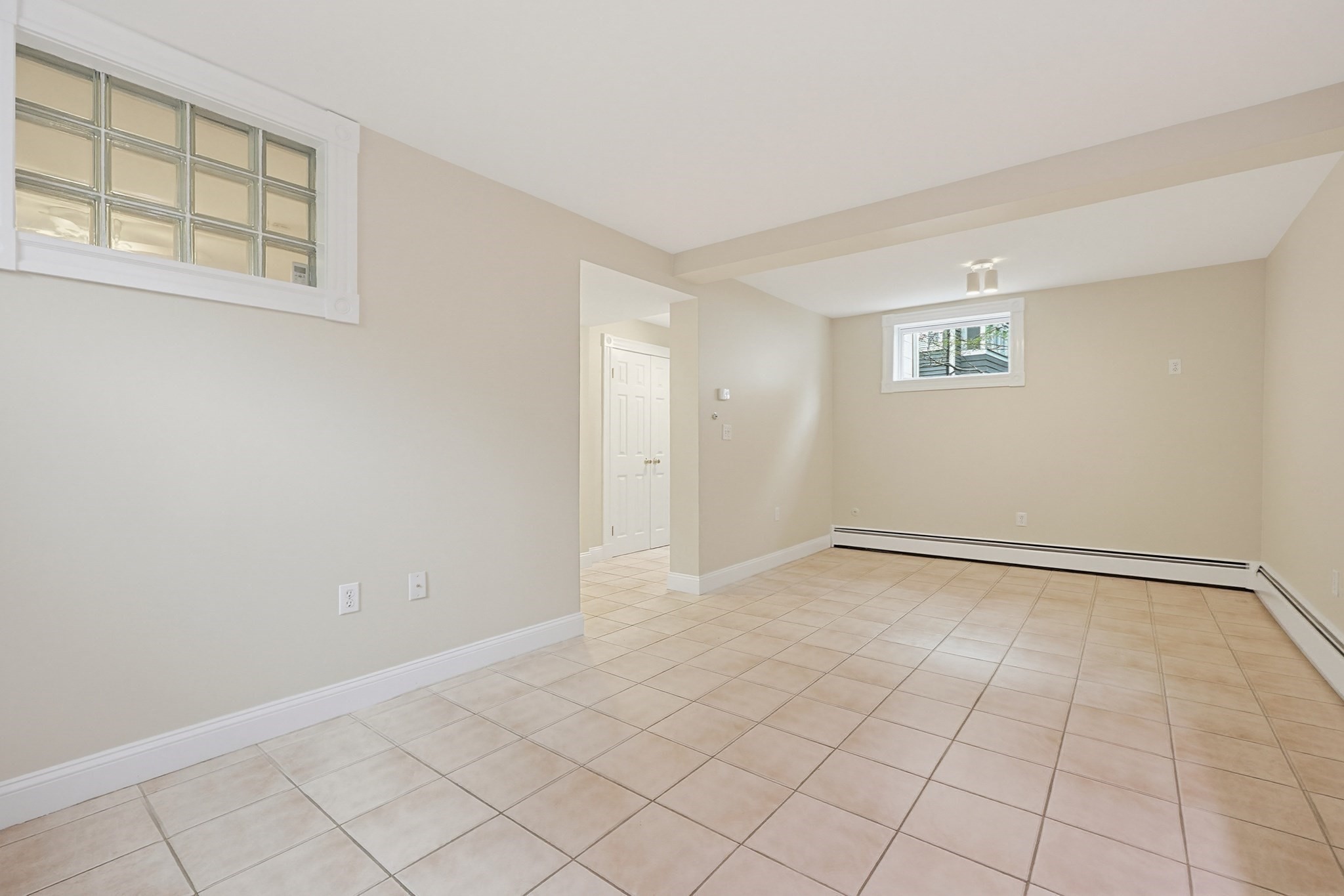 30 Cushing St # B Property Photo 12