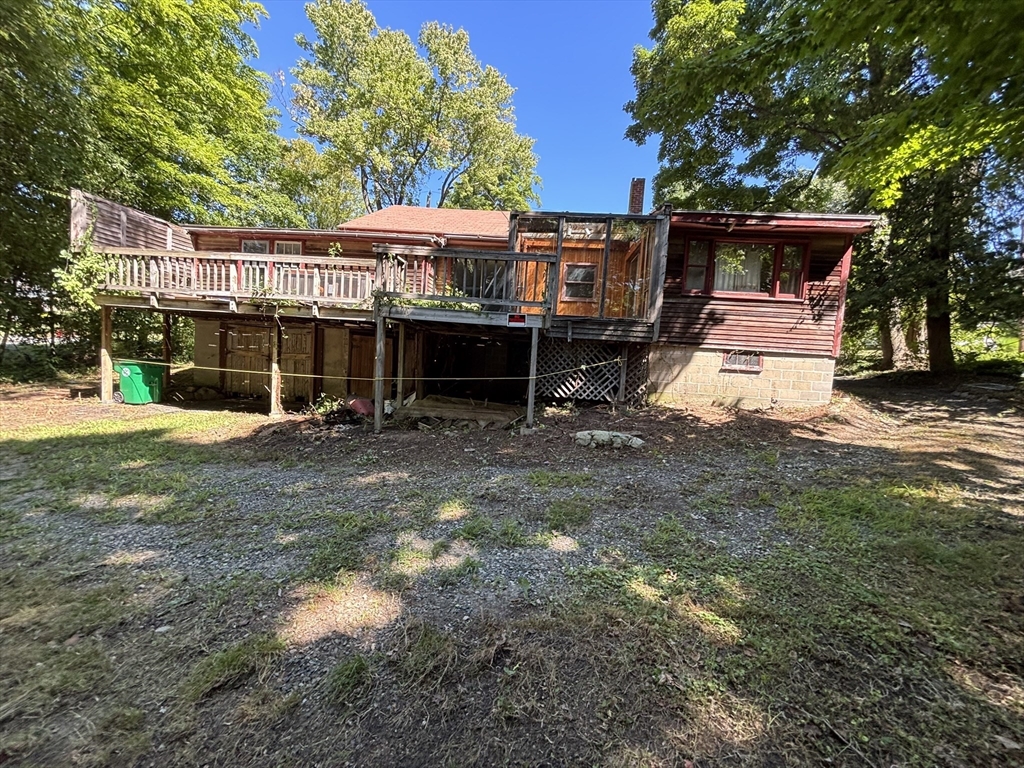 155 Concord St Property Photo 11