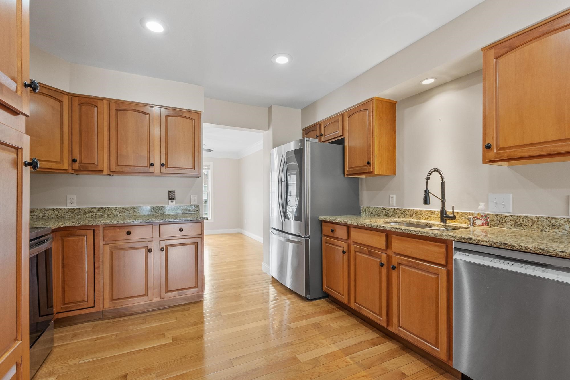 63 Hillside Village Dr # 63 Property Photo 10