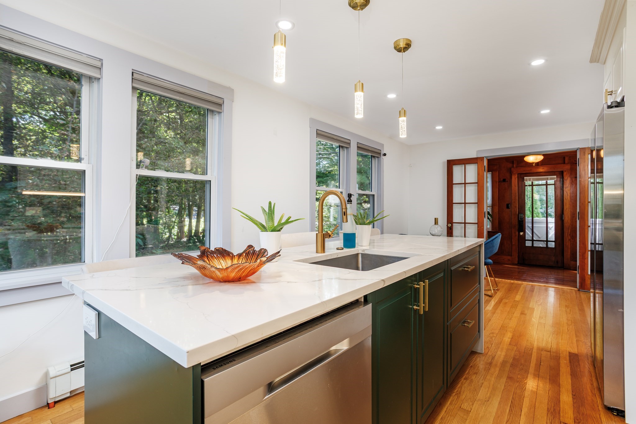 36 Leominster Street Property Photo 10