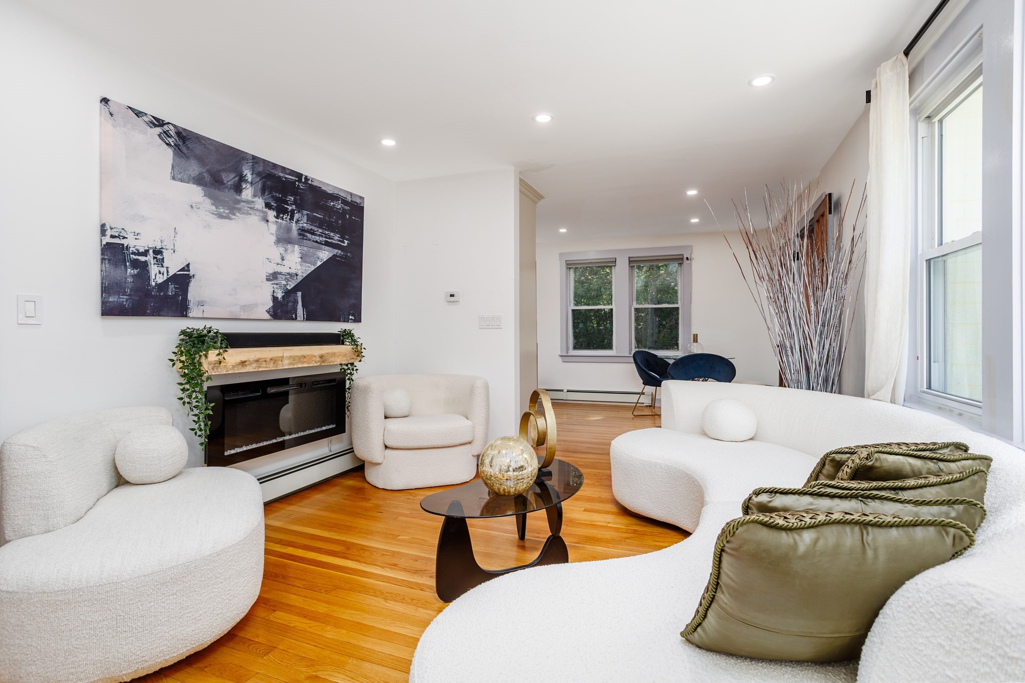36 Leominster Street Property Photo 16