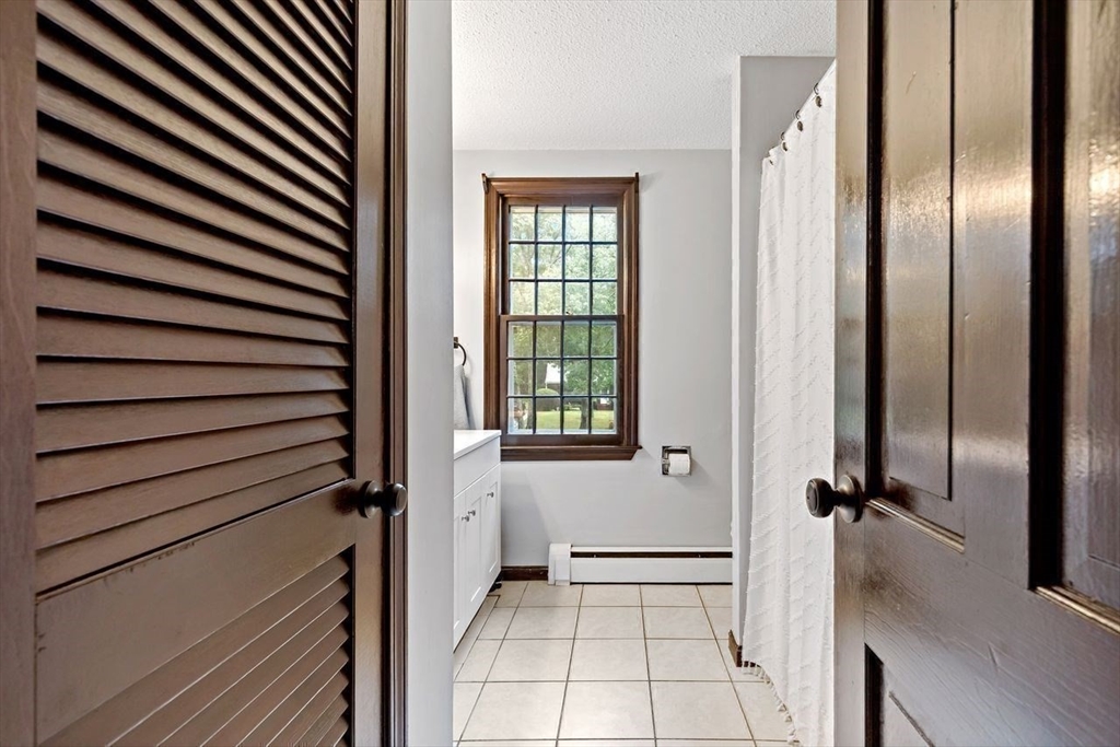 17 West Pond Road Property Photo 11