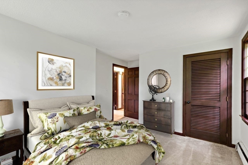 17 West Pond Road Property Photo 13