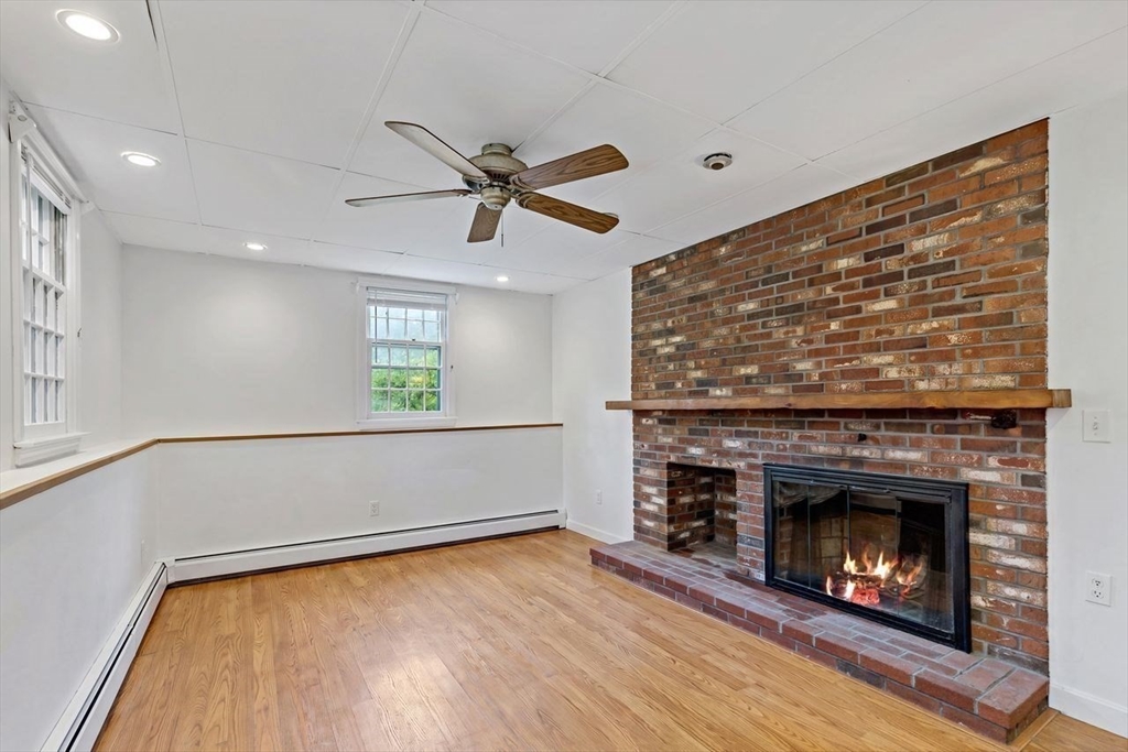 17 West Pond Road Property Photo 20