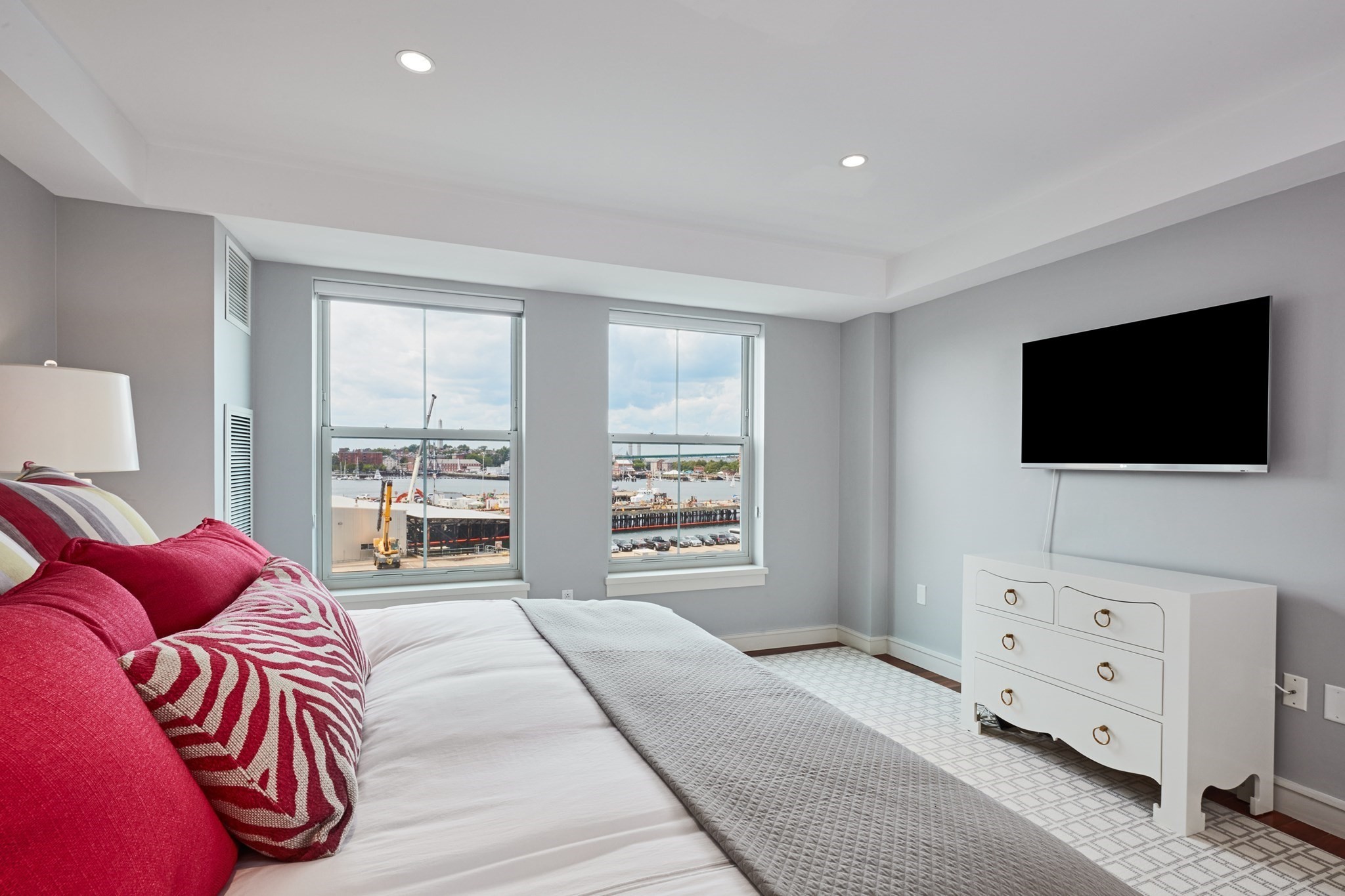 3 Battery Wharf # 3505 Property Photo 12