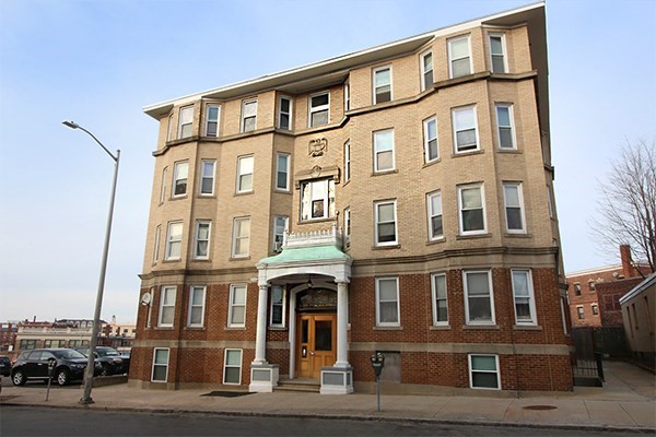 257 Washington St # 11 Property Photo 1