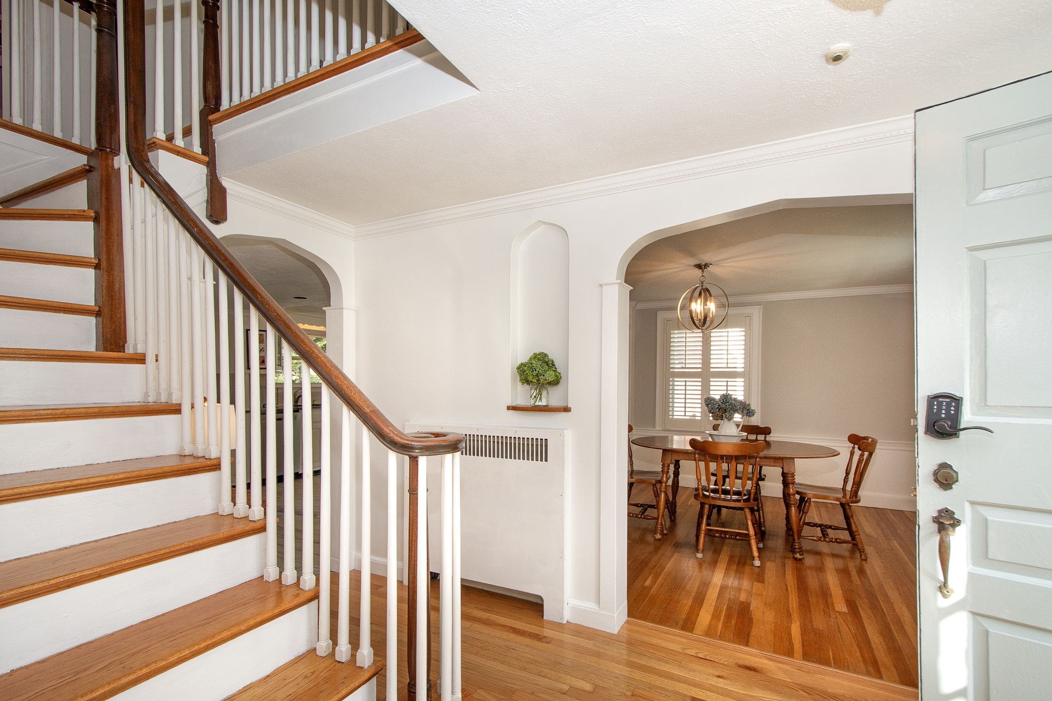 88 Elm St Property Photo 4