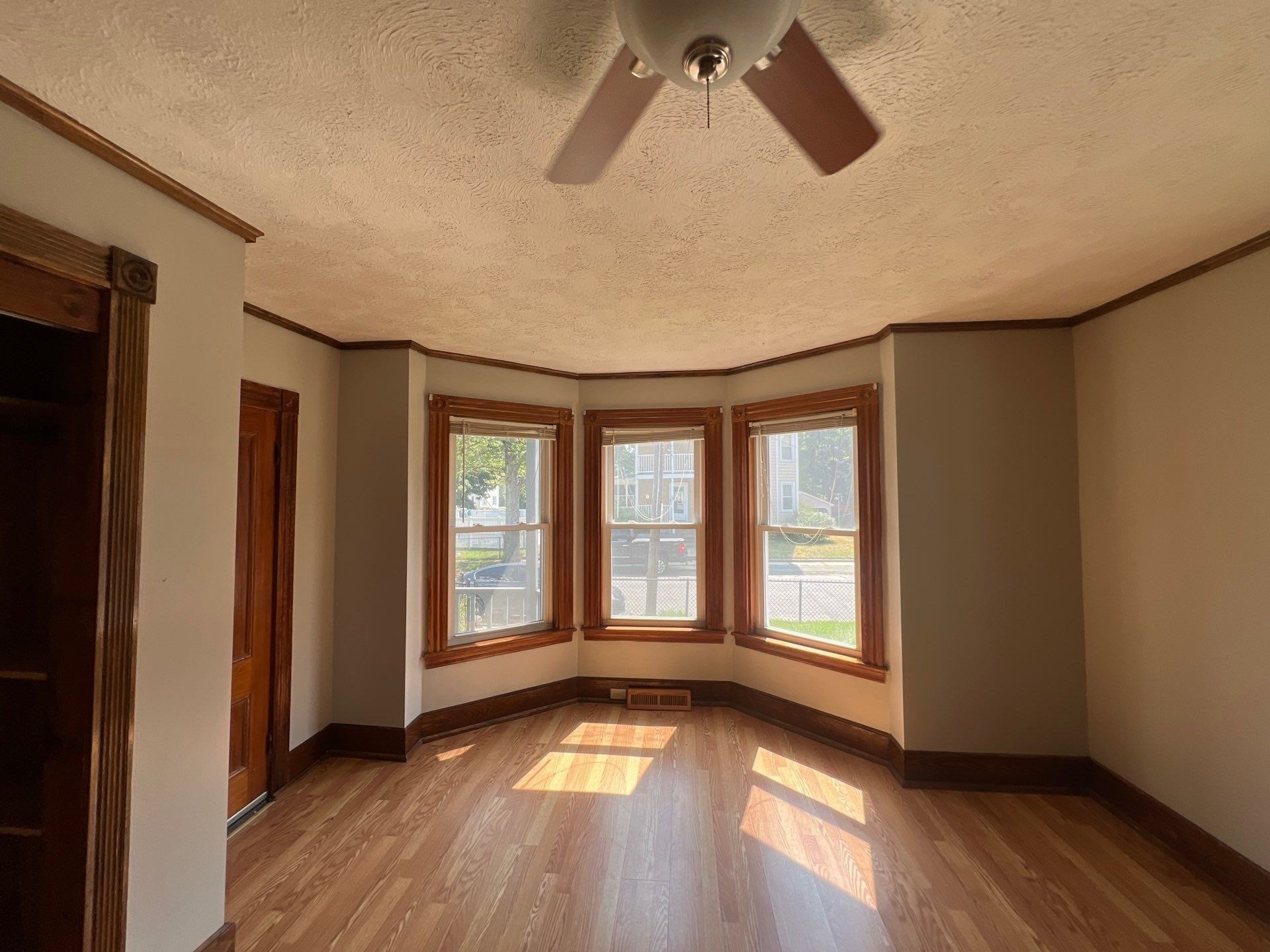 35 Third Property Photo 4