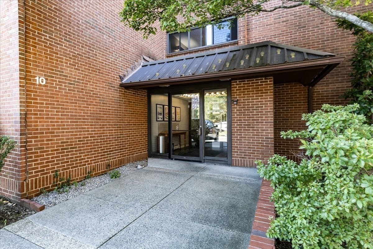 10 Norman Street # 502 Property Photo 25