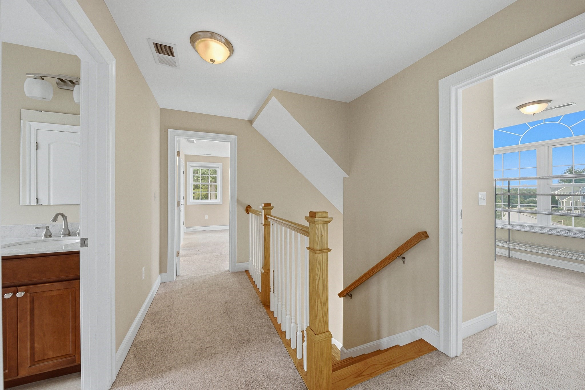 52 Regency Dr Property Photo 19