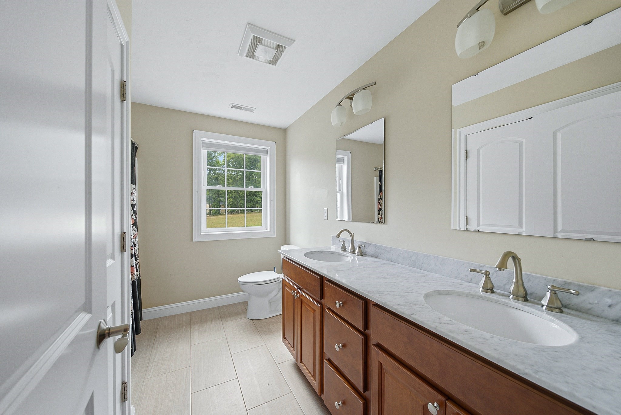 52 Regency Dr Property Photo 29
